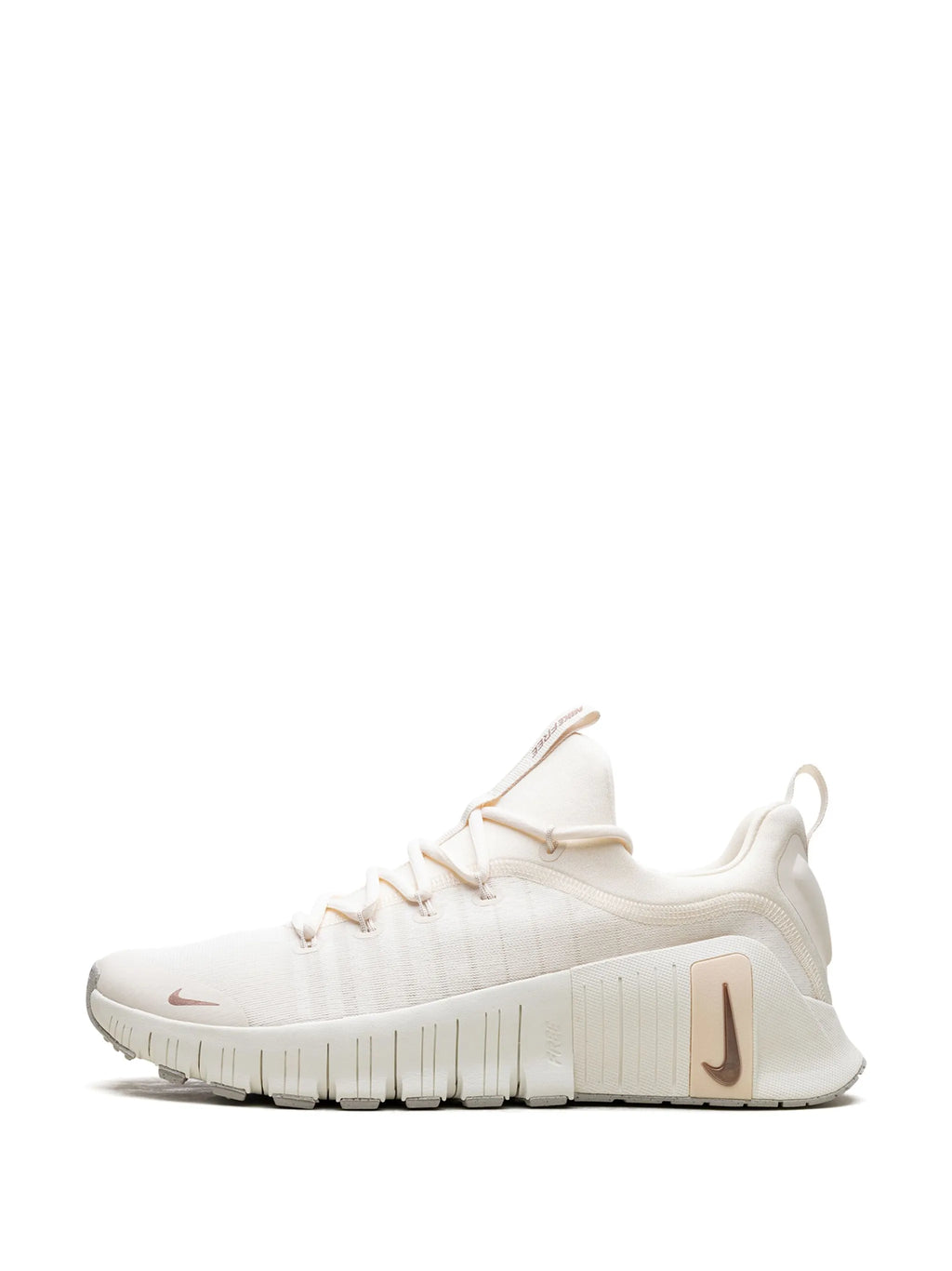 Nike's Free Metcon 5 “Creme” Sneaker