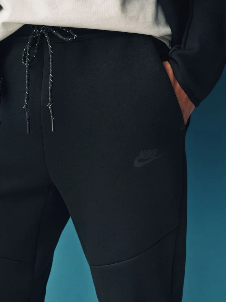 Nike Tech Fleece Tracksuit Combo Set (Jacket and Pants) - Black