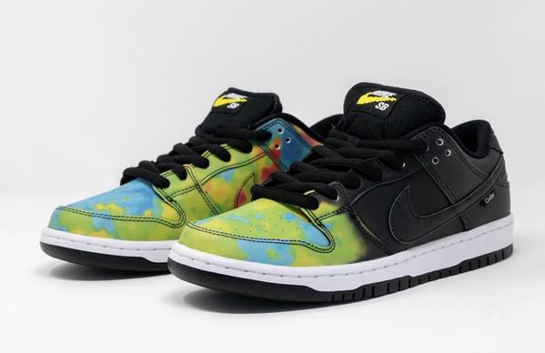 Nike SB Dunk Low Changes Color - Hype Store