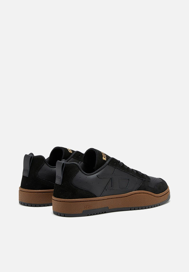 Diesel Mens S-Ukiyo V2 Low Black Gum Sneaker